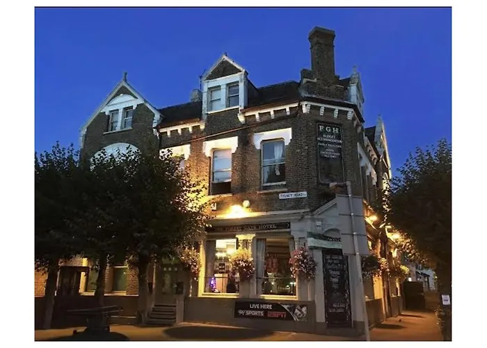 Forest Gate Hotel - Free Parking Limited Spaces London